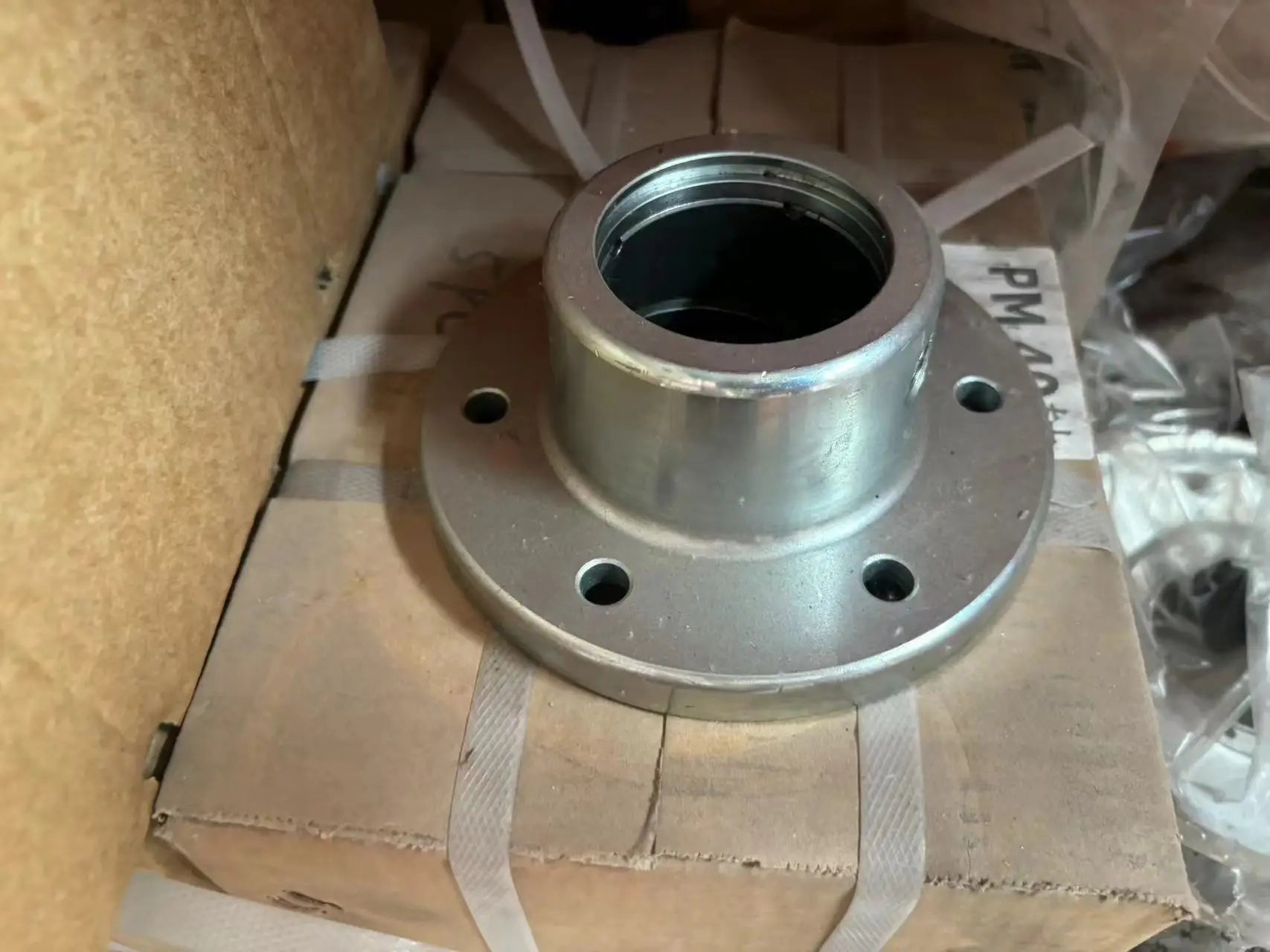 Schwing Flange Shaft For Agitator Motor Bearing Left Side OEM 10061075
