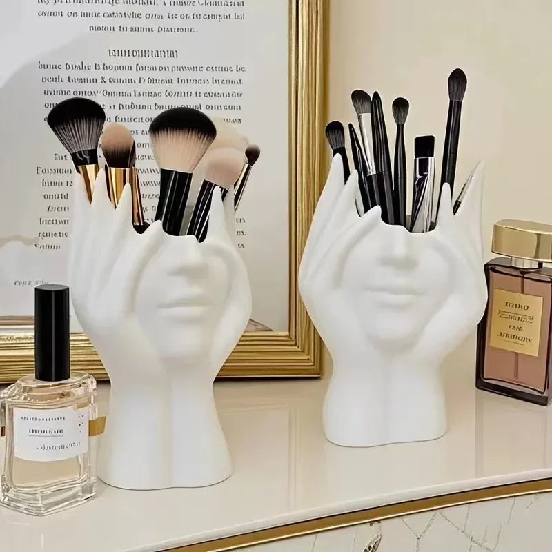 1/2pcs Creative Human Body Art Styling Office Supplies Desktop Multifunctional Storage Pen Holder Makeup Brush Holder Decoration