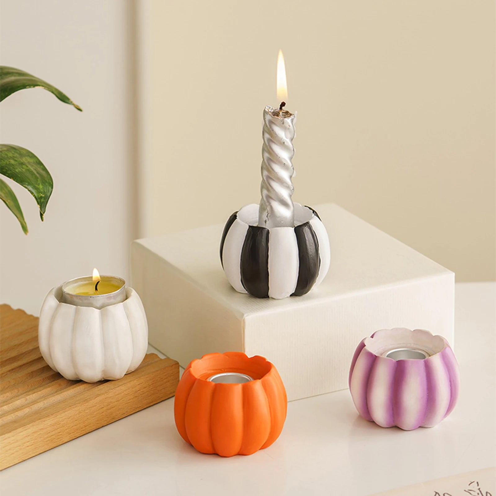 Resin Pumpkin Candle Holder Halloween Candlestick Table Centerpieces for Home Party Holiday Decor