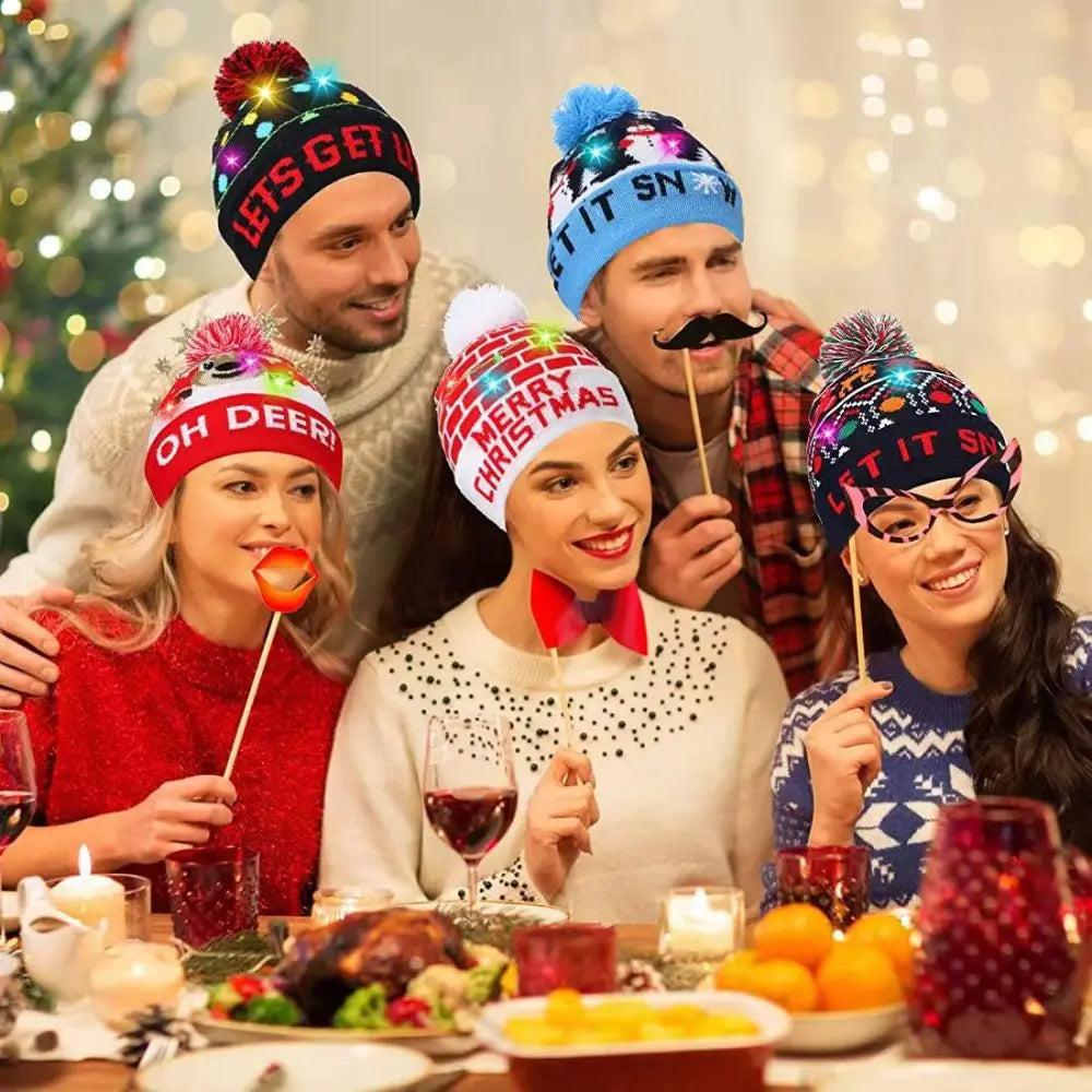 LED Christmas Knitted Beanie Hat – Light Up Xmas Sweater Cap, Unisex Winter Beanie with Colorful LEDs