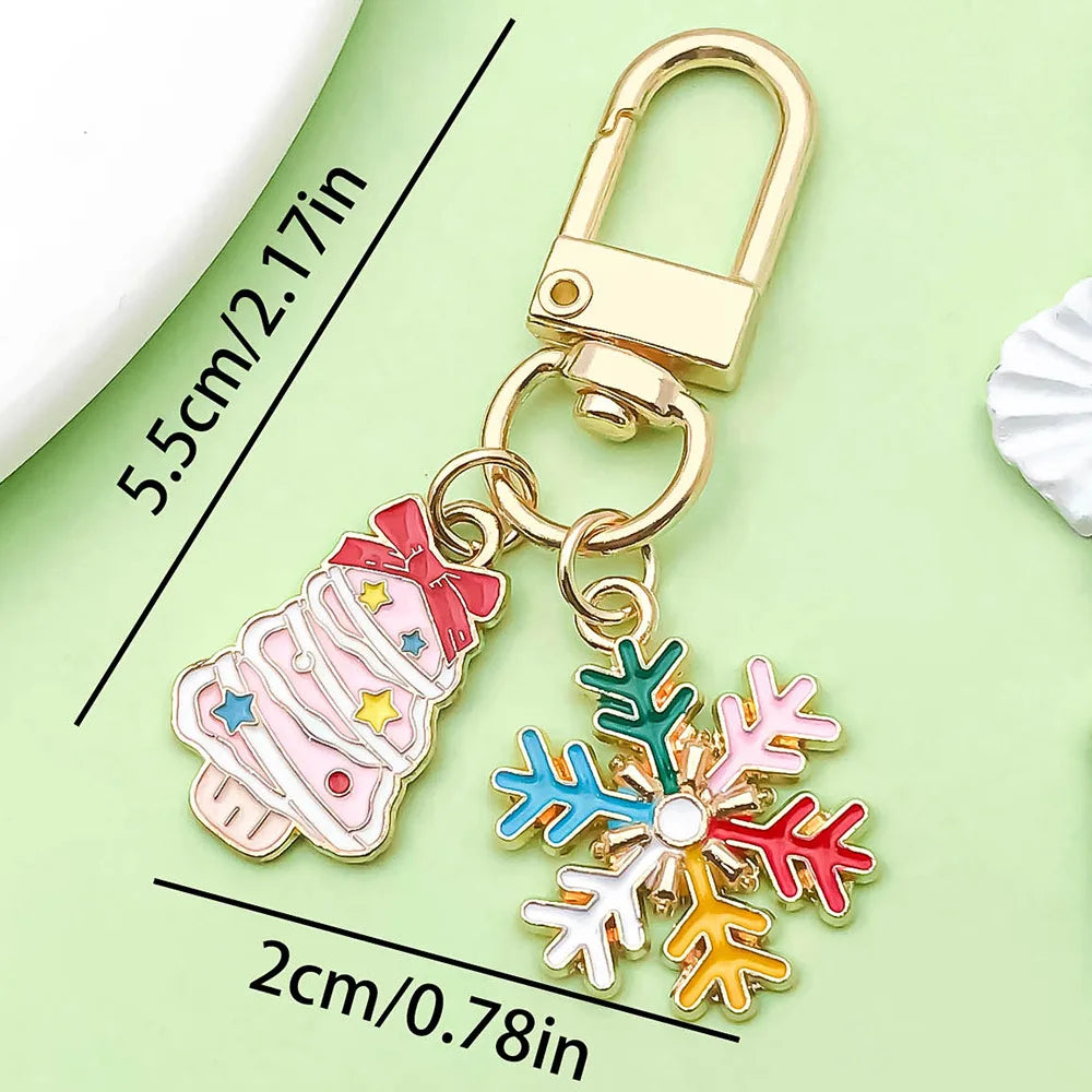 Alloy oil-dripping Santa Claus pendant, bell, Christmas tree keychain, Christmas gift, snowflake pendant, bag pendant